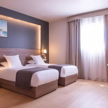 Golden Tulip Dieppe & 4* Saint-Aubin-sur-Scie