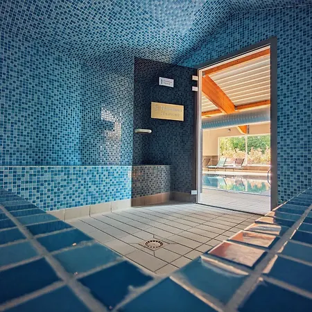 Golden Tulip Dieppe &