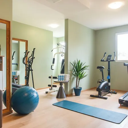 Golden Tulip Dieppe & 4* Saint-Aubin-sur-Scie