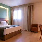 Golden Tulip Dieppe & 酒店