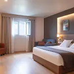Golden Tulip Dieppe &