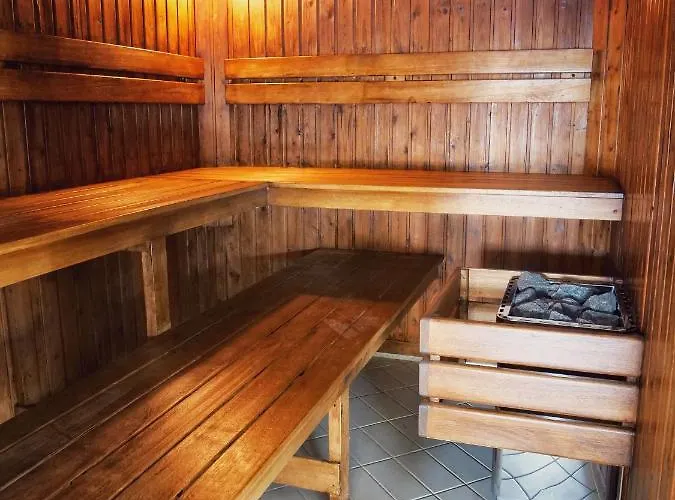 Golden Tulip Dieppe &