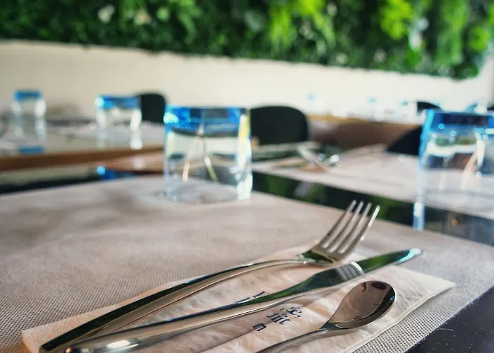 Golden Tulip Dieppe Hôtel&spa Hotel 4*